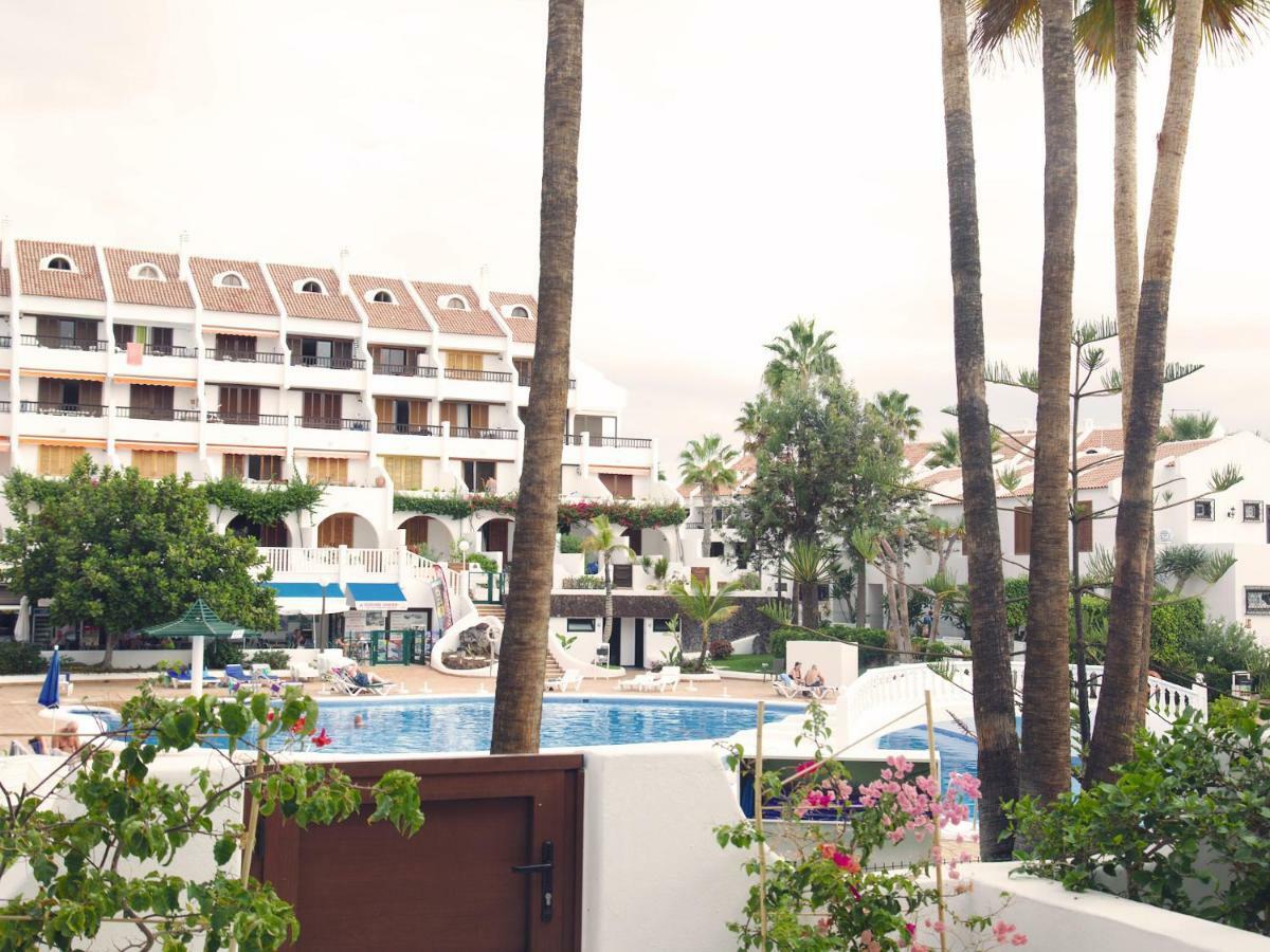 2 Min Walk To Beach - Private Solarium Bungalow 아데제 외부 사진